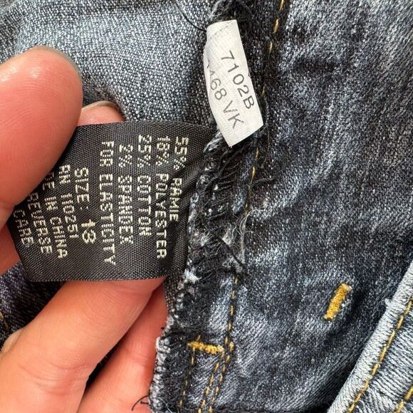 VTG Angels Jeans Womens 13 Blue Cropped y2k Low Rise No Back Pockets - Picture 4 of 10